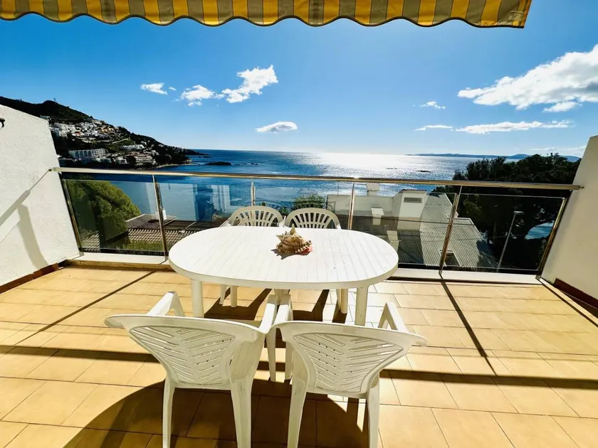 Apartment with BBQ | Close to the beach - Image 1