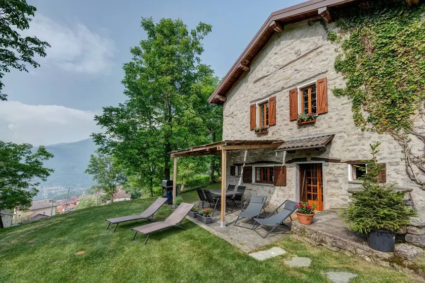 Chalet con terrazza, idromassaggio e barbecue | Vista sulla montagna - Image 1