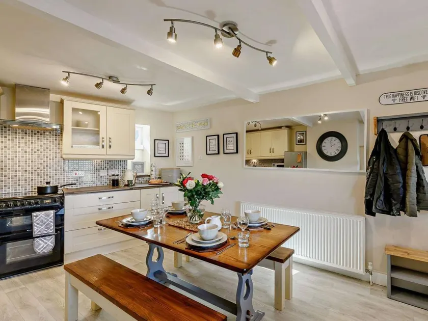 Fully equipped cottage | Pets are welcome - Image 1