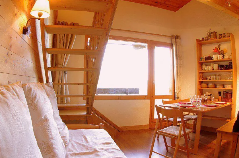 5m from ski slopes, 6th floor, view resort, balcony, tv, ski locker, 55m², Valmorel - Image 1