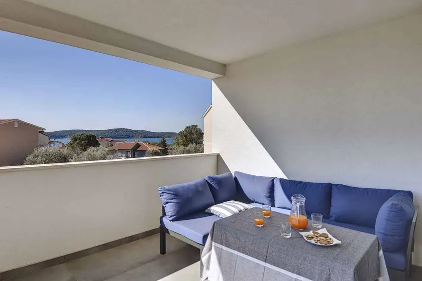 Fully equipped flat with garden | Dogs allowed - Image 1