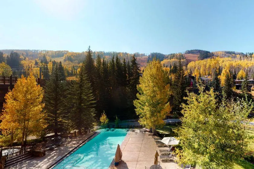 Fully equipped nice holiday home with hot tub & heated pool | Ski nearby - Image 1