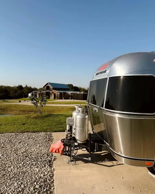 Outstanding Airstream Close to Stunning Hiking Trails in Bristol, Texas - Image 1