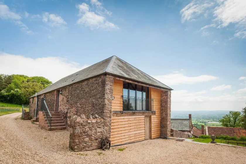 Cottage with terrace - Image 1