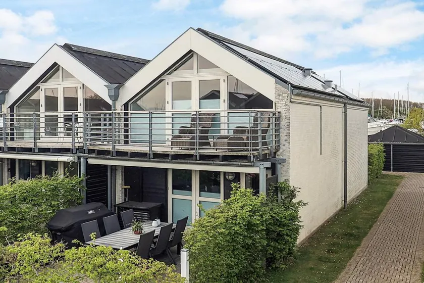 Fully equipped wonderful house with terrace, sauna & garden | Beach nearby - Image 1