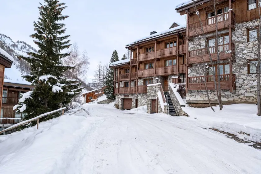 Merveilleux appartement adapté aux familles avec internet haut débit et terrasse | Vue montagne | Ski à proximité - Image 1