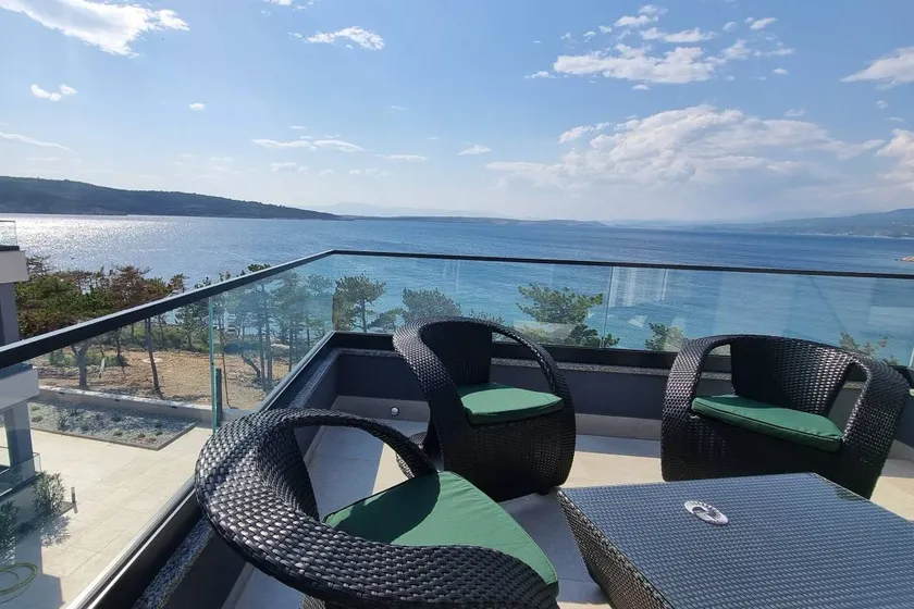 One bedroom apartment with terrace and sea view Šilo, Krk (A-21242-d) - Image 1