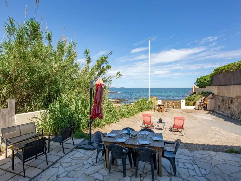 Charmante maison de vacances adaptée aux familles avec terrasse, barbecue et jardin | Vue mer | Avec animaux admis - Image 1