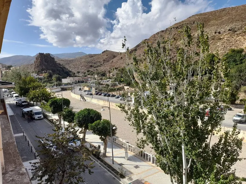 Casa vacacional con terraza | Vistas al río - Image 1