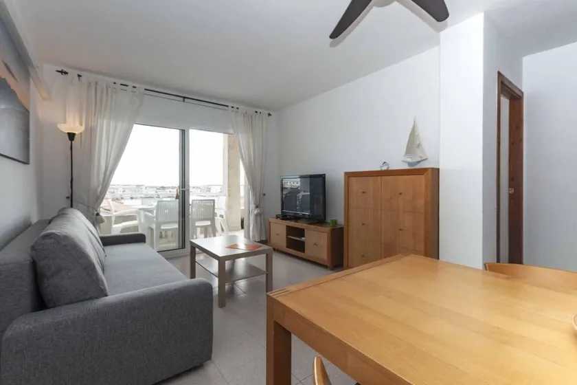 Apartment mit Terrasse und Grill - Image 1