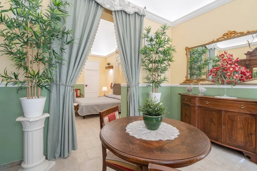 Appartement avec internet haut débit | Vue ville - Image 1