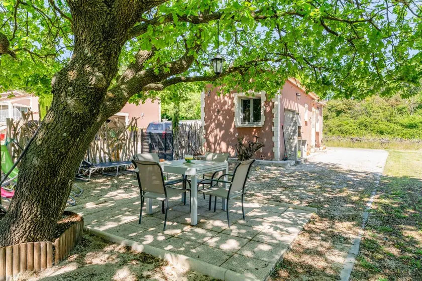 La Petite Maison in the Vineyard - Image 1