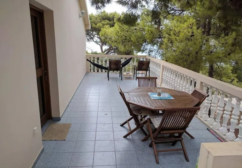 Apartments Var - Image 1