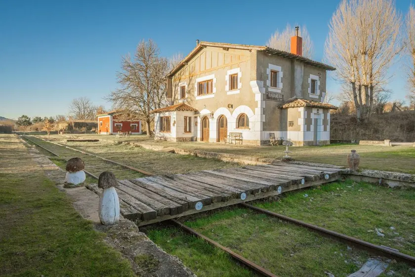 Child-friendly wonderful house with barbecue & garden | Dogs allowed - Image 1