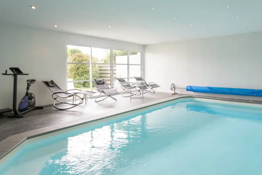 Gite with pool, garden & sauna - Image 1
