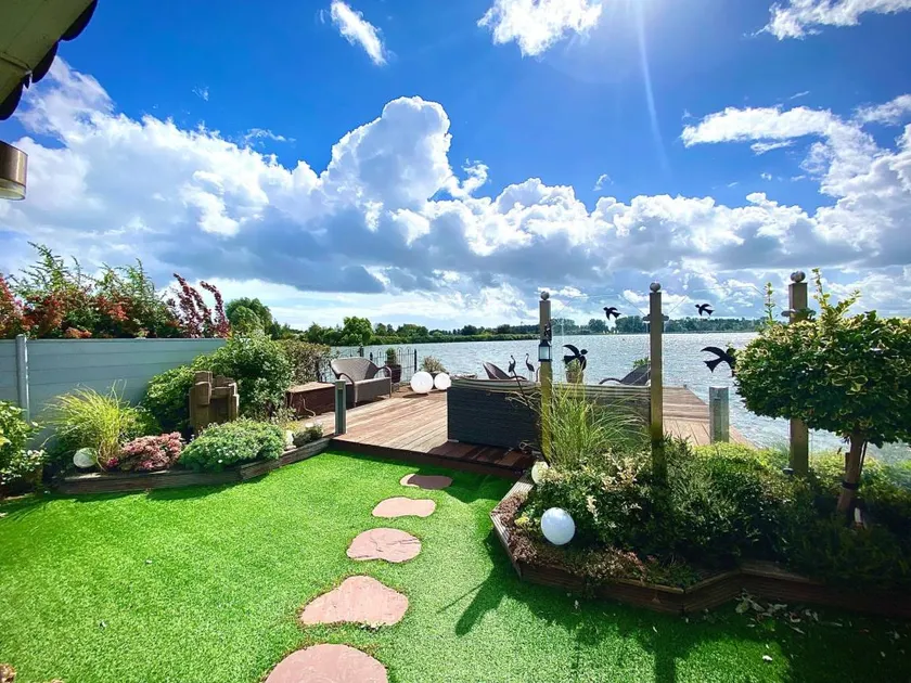 Casa de férias de luxo diretamente no lago - Image 1