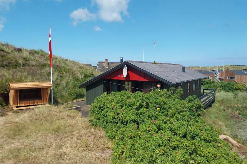 Holiday home with terrace | Sea view - Image 1