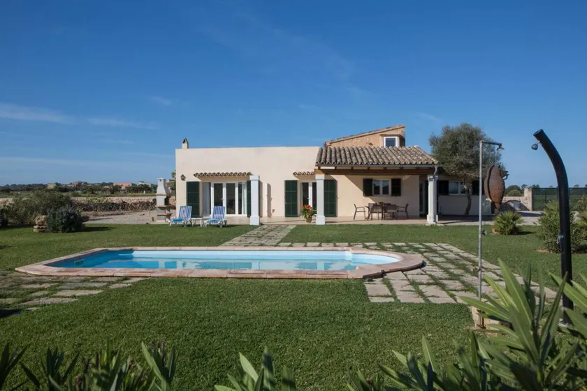 Finca mit Garten, Sauna und Terrasse | Gartenblick - Image 1