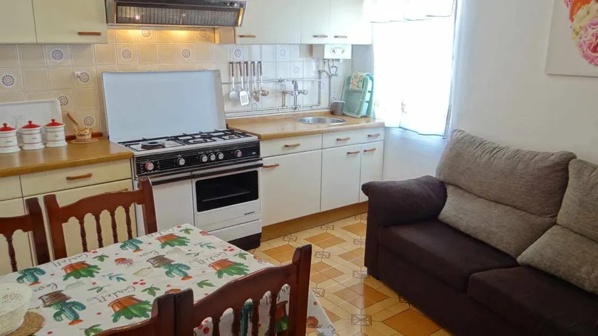 Apartment with 2 bedrooms for 4 persons - Image 1