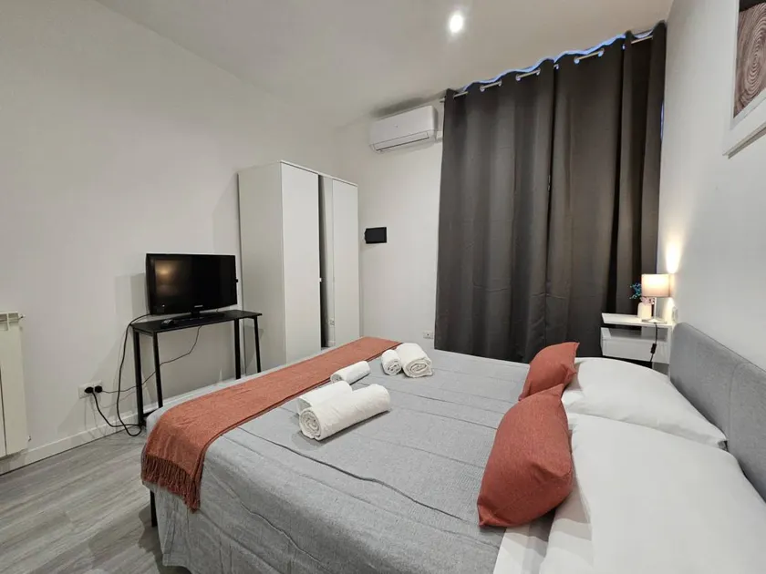 Agréable chambre d'hôtes conviviale et familiale | Vue ville | À côté de la plage - Image 1