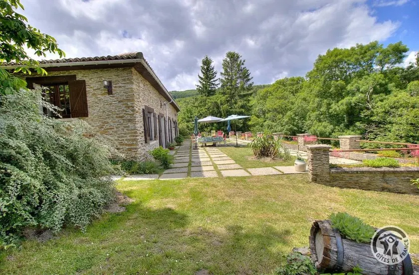 Gite with barbecue, garden & terrace - Image 1