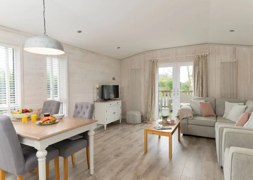 Elite holiday home 1 - Image 1