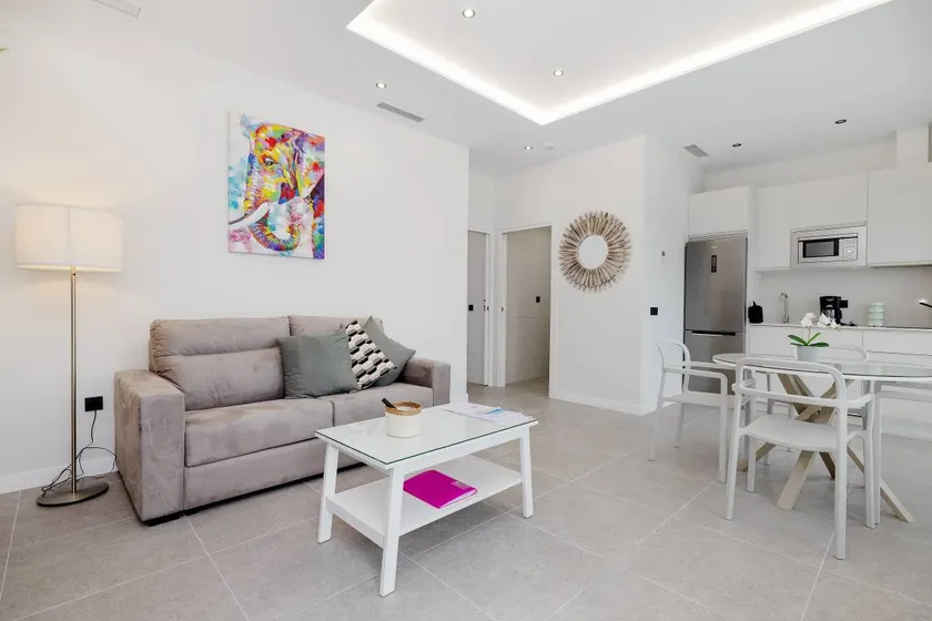 Apartment mit Pool - Image 1