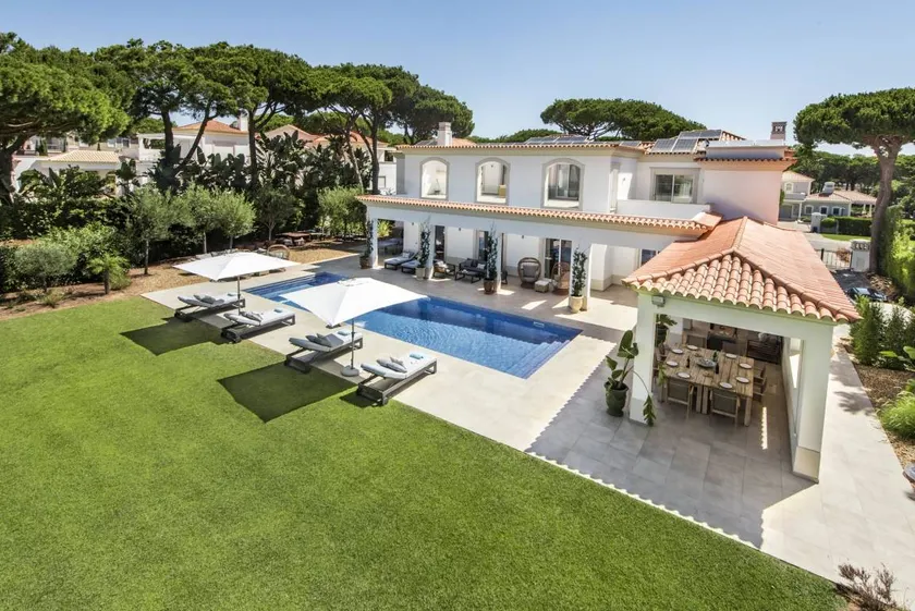 Beautiful Quinta do Lago Villa 5 Bedrooms Villa Lauron Private Pool - Image 1