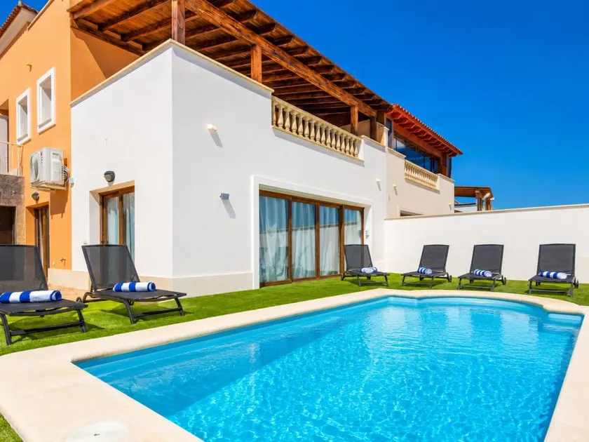 Villa mit Grill, Terrasse und Garten | Meerblick - Image 1