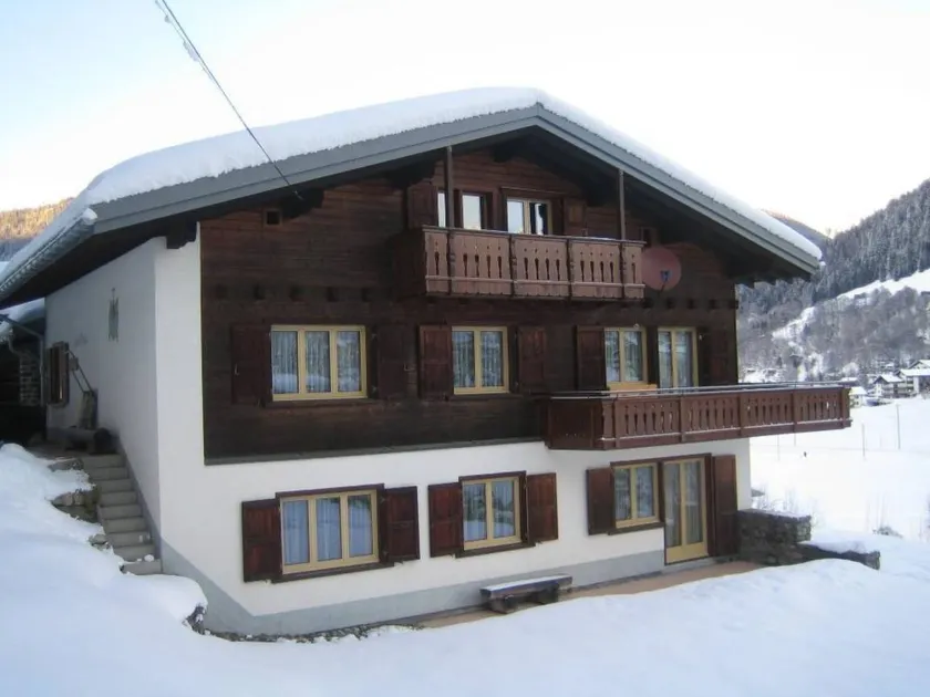 Lovely holiday apartment with garden - Image 1