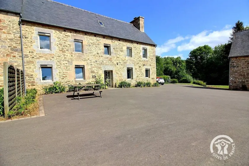 Gite with terrace & garden | Pet-friendly - Image 1