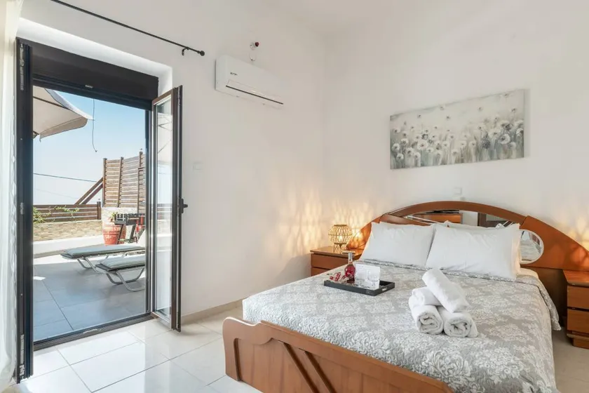 Beautiful holiday home with BBQ & terrace | Sea view | Pets are welcome - Image 1