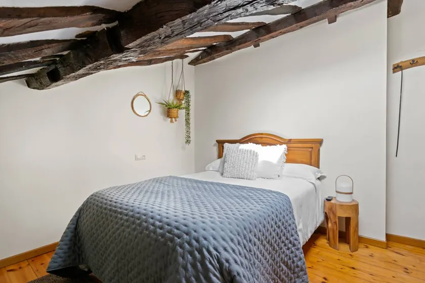 Bed and breakfast with garden & BBQ | Mountain view - Image 1