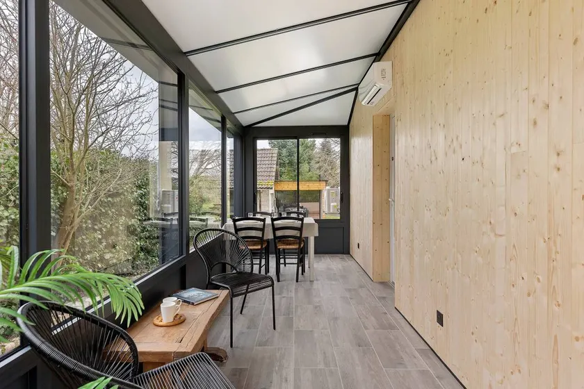 Holiday Home 'Ilostou' with Private Terrace, Garden, and Wi-Fi - Image 1