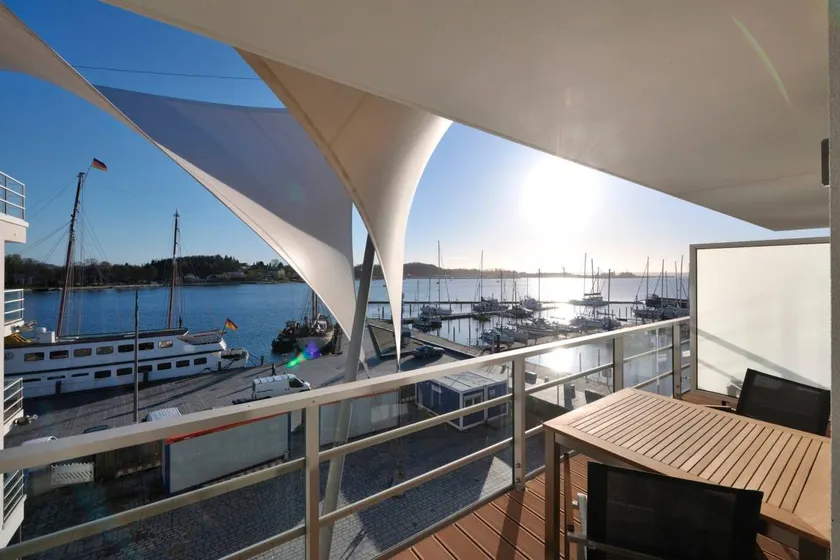 Fully equipped holiday apartment | Lake view | Beach nearby - Image 1