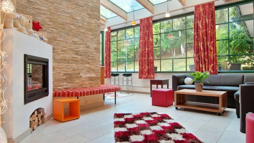 Children-friendly beautiful apartment with sauna & garden | Good for workation - Image 1