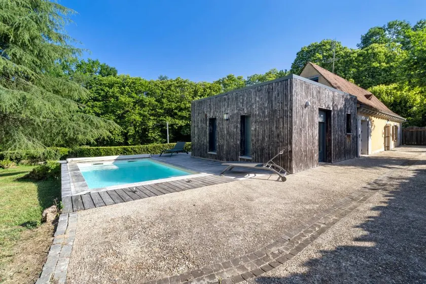 Charming 3-Star House with Heated Saltwater Pool and Private Garden - Image 1
