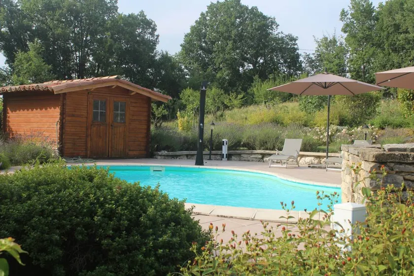 Fully equipped gite with garden, private pool & BBQ | River view | Dogs allowed - Image 1