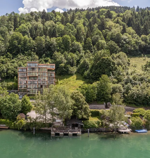 Apartment, shower or bath, toilet, 3 bed rooms - Image 1