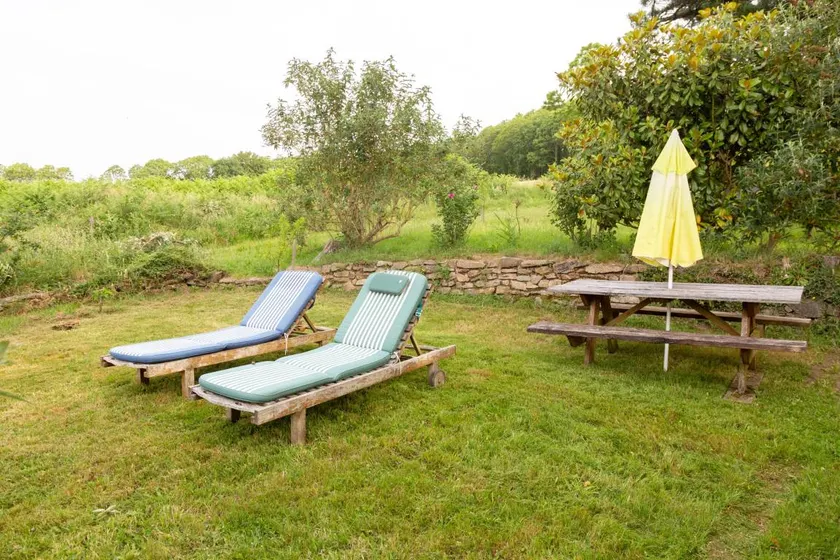 Flat with garden | Garden view - Image 1