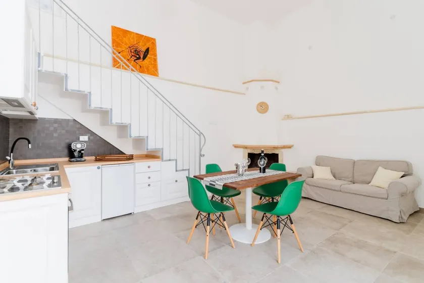 Fully equipped big villa with terrace, garden & barbecue | City view | Good for workation | Pets are welcome - Image 1