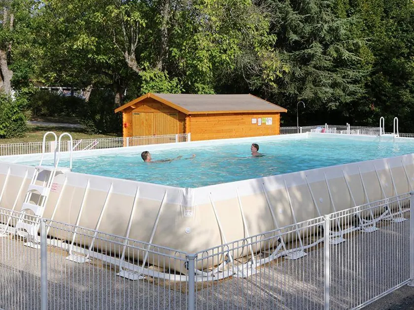 Tenda con piscina e terrazza - Image 1