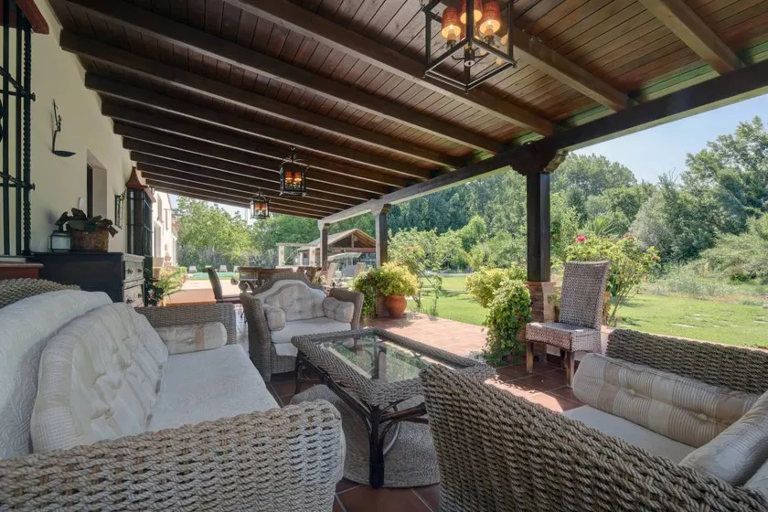 Voll ausgestattetes wunderschönes Ferienhaus mit Terrasse, privatem Pool und Garten | Bergblick | Haustierfreundlich - Image 1