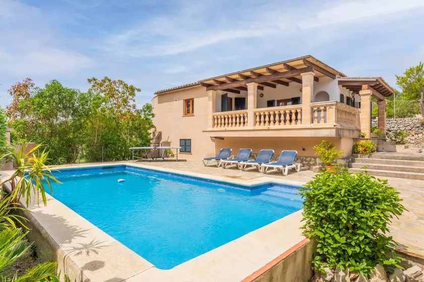 Finca with garden, BBQ & private pool | Mountain view - Image 1