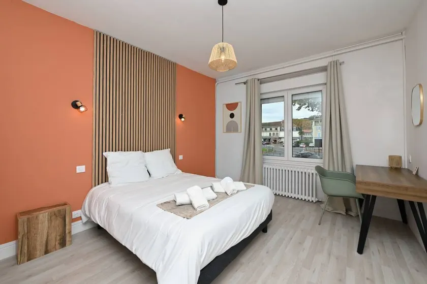 Zimmer 'Doppelzimmer' mit geteilter Terrasse, WLAN und Klimaanlage - Image 1