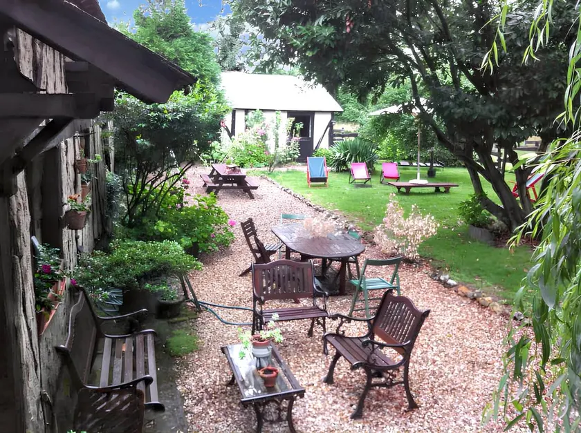 Holiday home with terrace, barbeque & garden | Garden view - Image 1