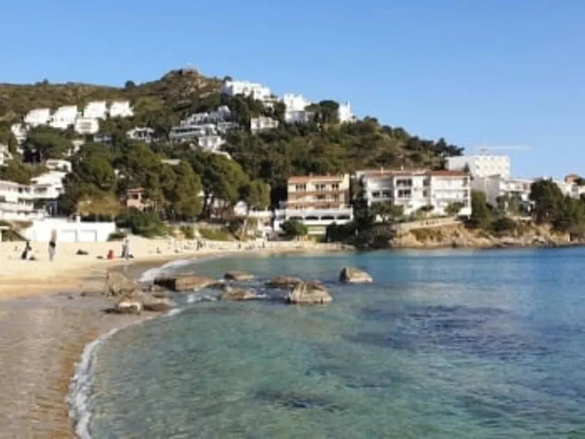 Familienfreundliche charmante Wohnung mit Terrasse und Garten | Meerblick | Nah am Strand | Haustiere sind willkommen - Image 1