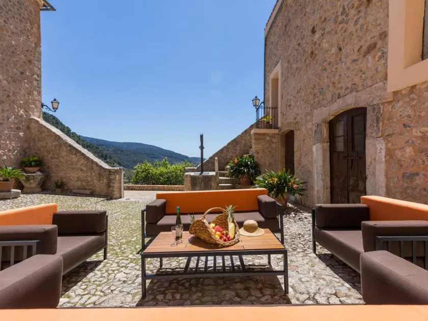 Ferienwohnung mit Garten, privatem Pool und Grill - Image 1