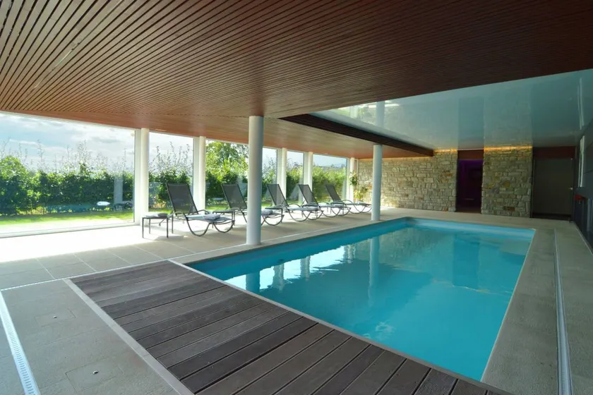 Casa con piscina, barbecue e terrazza - Image 1