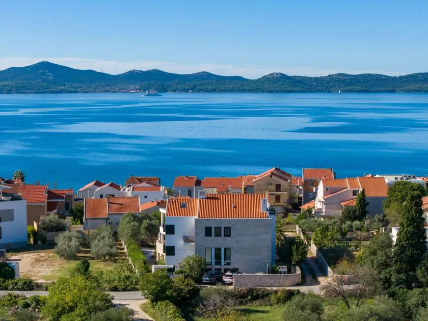House with pool, terrace & barbecue | Sea view - Image 1